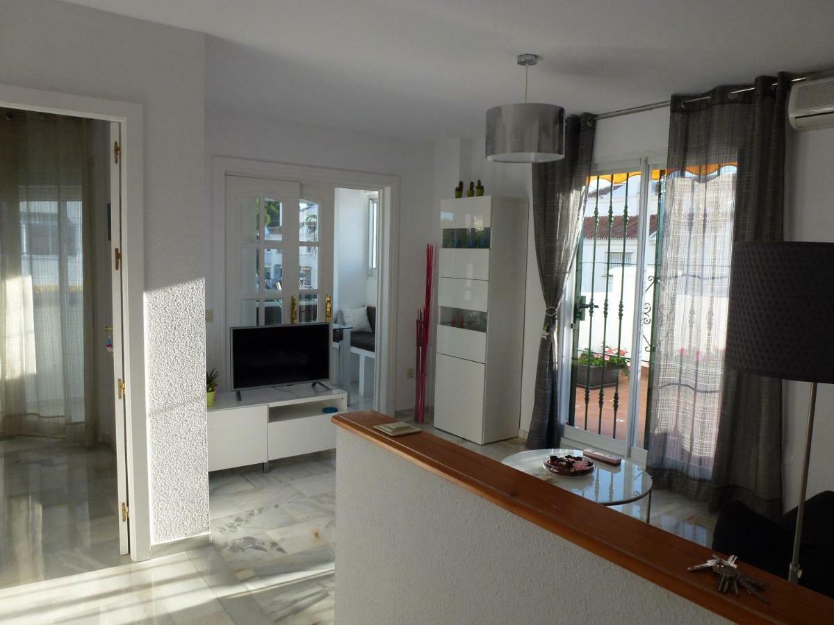 Apartamento En Torremolinos Con Piscina Zewnętrze zdjęcie
