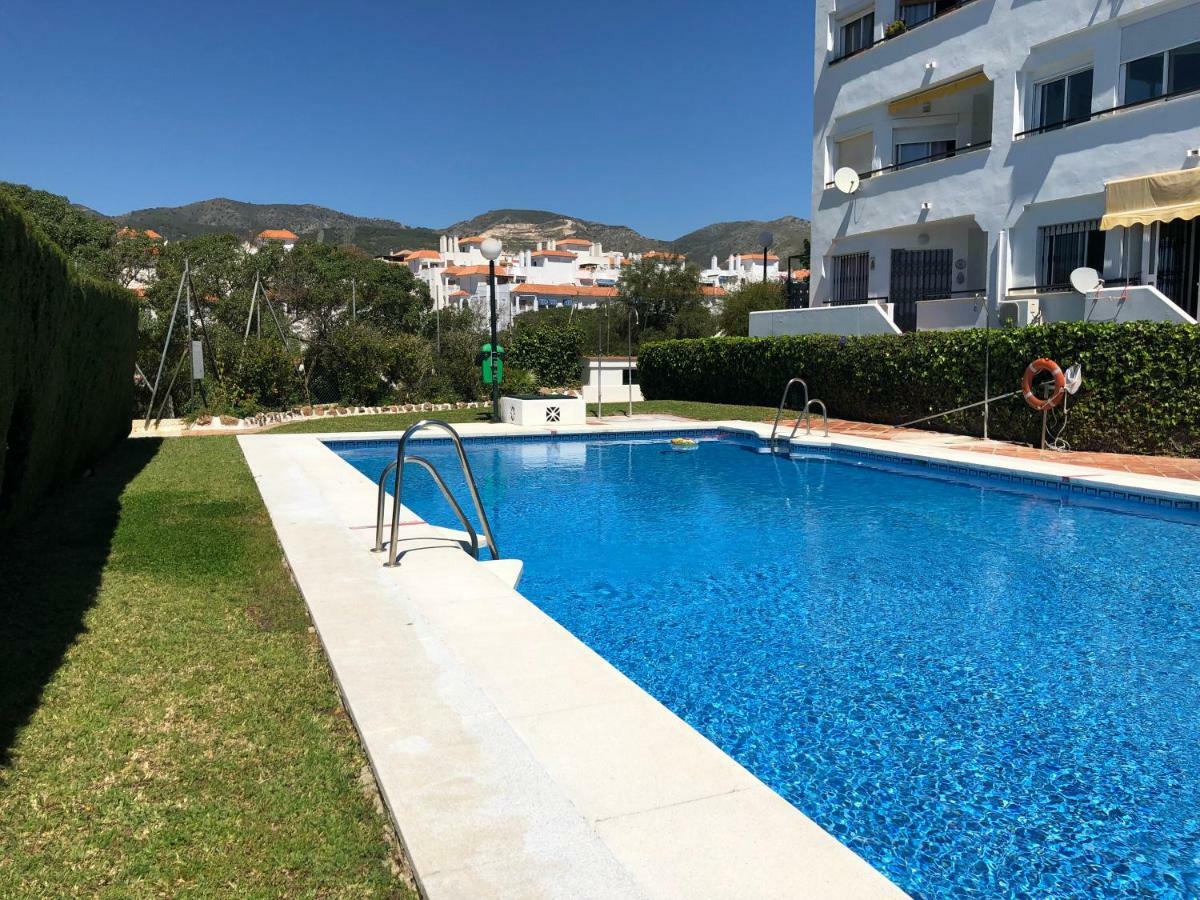 Apartamento En Torremolinos Con Piscina Zewnętrze zdjęcie